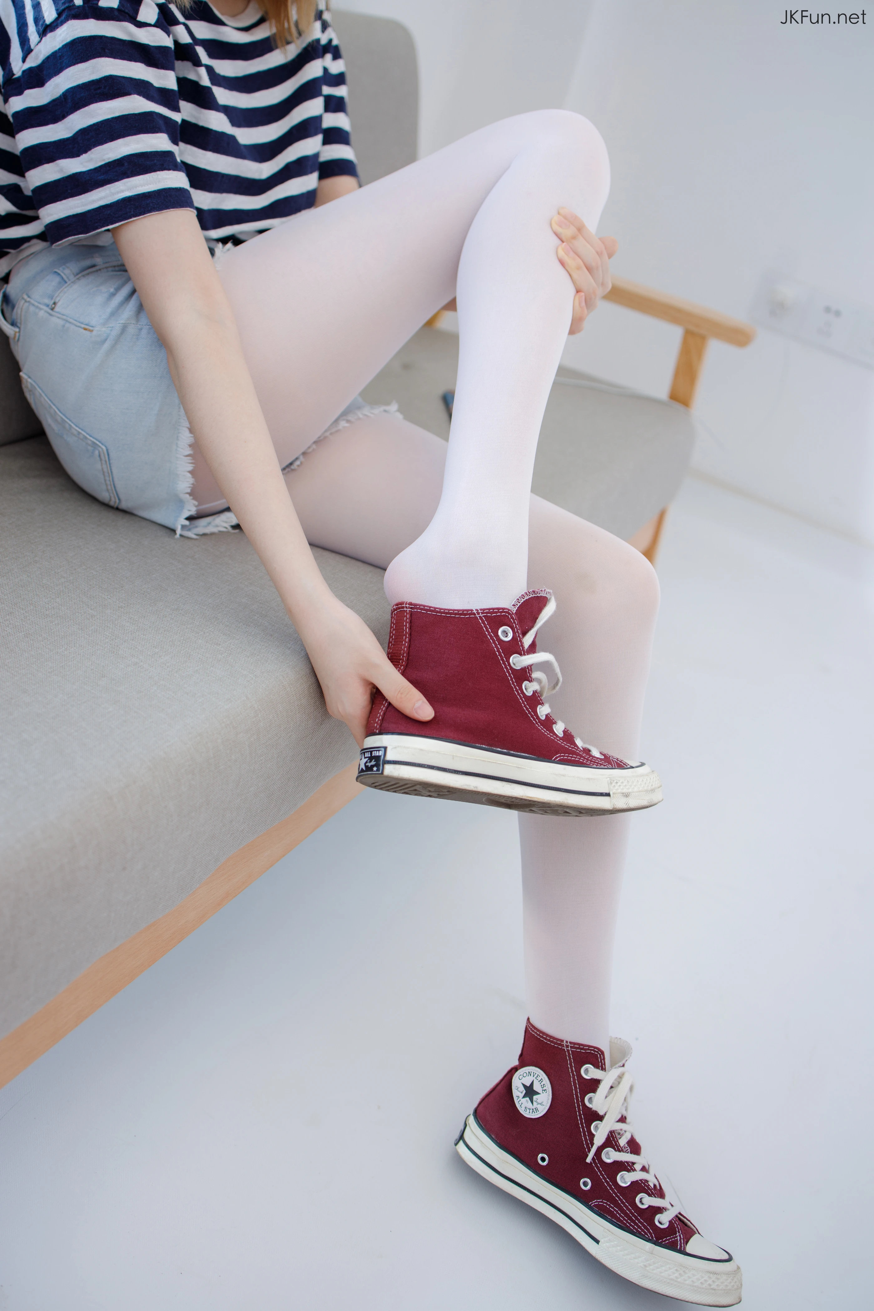 森萝财团 [JKFUN-020] 80D白丝 Aika [98P 1V]插图6